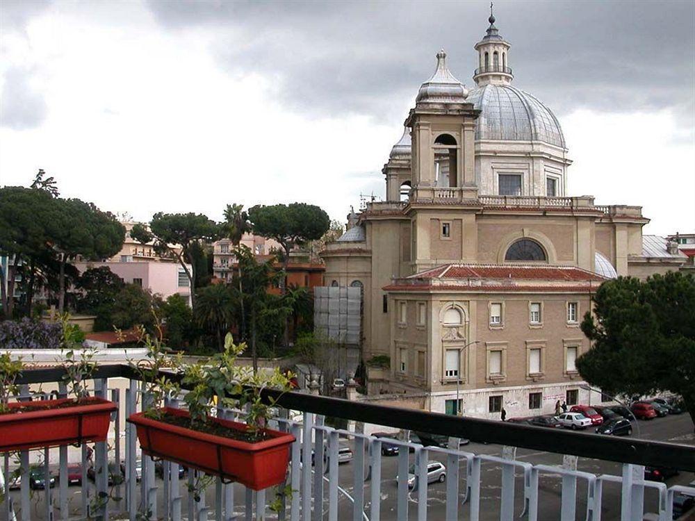 Beyou Hotel Ponte Milvio Rome Extérieur photo